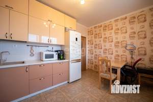 2-к квартира, вторичка, 61м2, 5/5 этаж