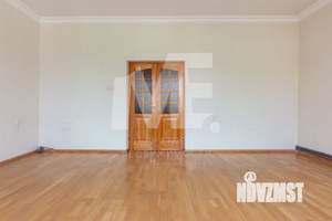 3-к квартира, вторичка, 107м2, 3/4 этаж