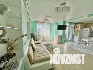 2-к квартира, вторичка, 63м2, 9/9 этаж