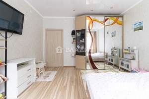 2-к квартира, вторичка, 62м2, 1/9 этаж