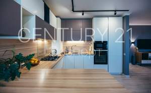 3-к квартира, вторичка, 96м2, 8/10 этаж