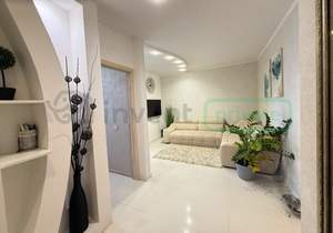 2-к квартира, вторичка, 62м2, 2/5 этаж