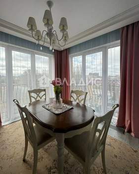 3-к квартира, вторичка, 98м2, 4/9 этаж