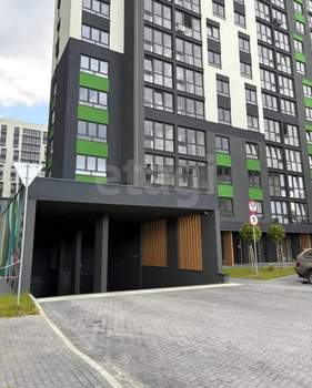 2-к квартира, вторичка, 60м2, 1/17 этаж