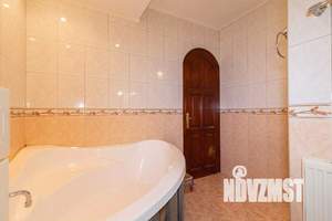 1-к квартира, вторичка, 68м2, 5/5 этаж