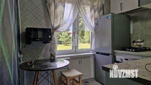 2-к квартира, вторичка, 49м2, 1/5 этаж