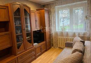 2-к квартира, вторичка, 32м2, 1/3 этаж