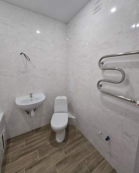 2-к квартира, вторичка, 52м2, 1/10 этаж