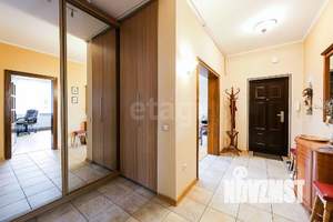 3-к квартира, вторичка, 102м2, 4/4 этаж