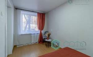 2-к квартира, вторичка, 42м2, 1/5 этаж