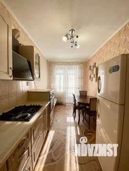 2-к квартира, вторичка, 58м2, 1/5 этаж