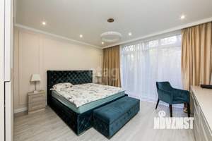 3-к квартира, вторичка, 102м2, 1/10 этаж