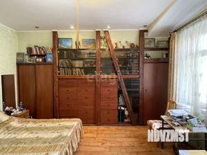 5-к квартира, вторичка, 132м2, 2/2 этаж