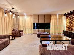 4-к квартира, вторичка, 177м2, 9/11 этаж