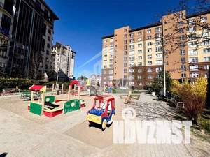 2-к квартира, вторичка, 63м2, 9/9 этаж