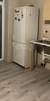 2-к квартира, вторичка, 61м2, 1/4 этаж