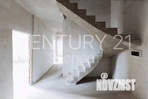 4-к квартира, вторичка, 135м2, 4/4 этаж