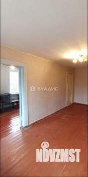 2-к квартира, вторичка, 42м2, 3/3 этаж