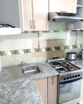 2-к квартира, вторичка, 50м2, 5/5 этаж