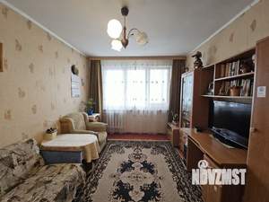 3-к квартира, вторичка, 63м2, 9/10 этаж