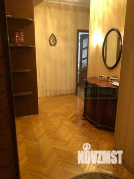 3-к квартира, вторичка, 98м2, 2/5 этаж