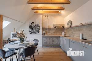 3-к квартира, вторичка, 132м2, 4/4 этаж