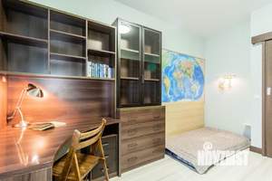 3-к квартира, вторичка, 74м2, 8/9 этаж