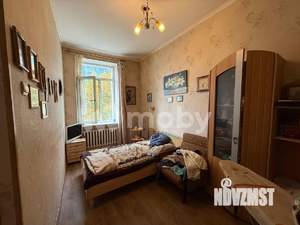 3-к квартира, вторичка, 64м2, 2/4 этаж