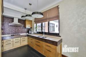 2-к квартира, вторичка, 139м2, 7/8 этаж