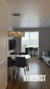 2-к квартира, вторичка, 63м2, 1/10 этаж