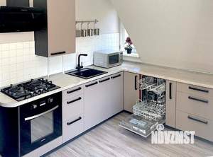 3-к квартира, вторичка, 98м2, 2/2 этаж