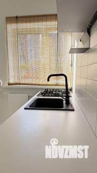 2-к квартира, вторичка, 37м2, 1/3 этаж