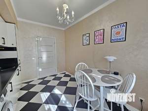 2-к квартира, вторичка, 62м2, 1/4 этаж