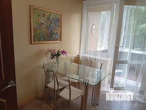 2-к квартира, вторичка, 60м2, 1/3 этаж
