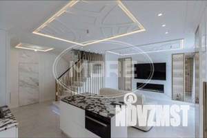 3-к квартира, вторичка, 193м2, 4/4 этаж