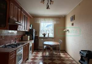 4-к квартира, вторичка, 116м2, 5/5 этаж