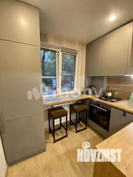 2-к квартира, вторичка, 45м2, 1/5 этаж