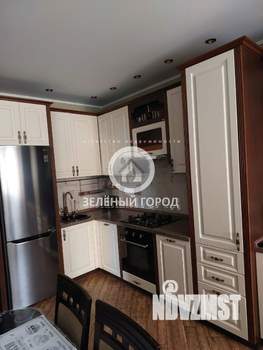 3-к квартира, вторичка, 92м2, 1/10 этаж
