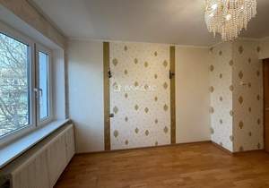 3-к квартира, вторичка, 60м2, 5/5 этаж