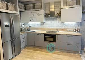 2-к квартира, вторичка, 75м2, 1/9 этаж