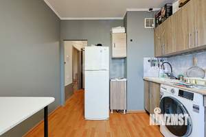 3-к квартира, вторичка, 65м2, 9/9 этаж