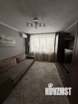 4-к квартира, вторичка, 82м2, 3/5 этаж