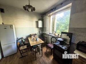 3-к квартира, вторичка, 98м2, 2/4 этаж