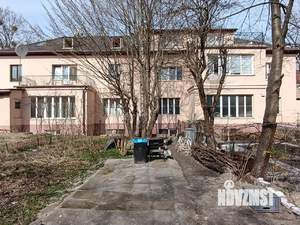 2-к квартира, вторичка, 63м2, 1/2 этаж